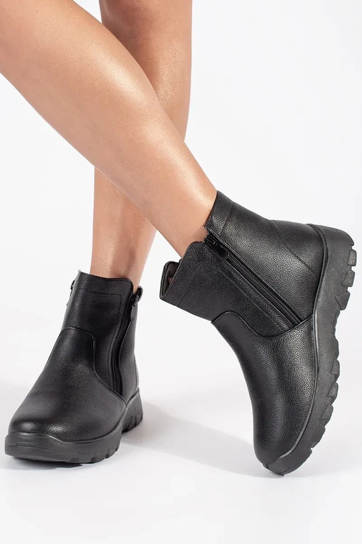 Naiste mustad kingad Naiste mustad kingad