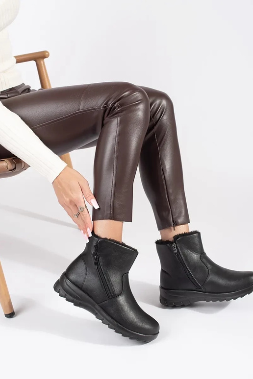 Naiste mugavad mustad kingad