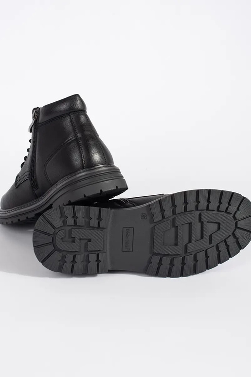 Meeste mustad kingad