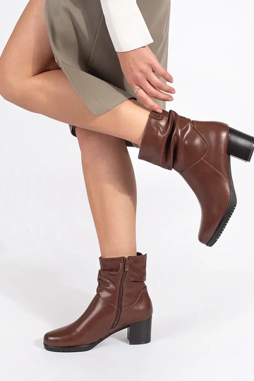 pruunid värvi nahk naiste... 2