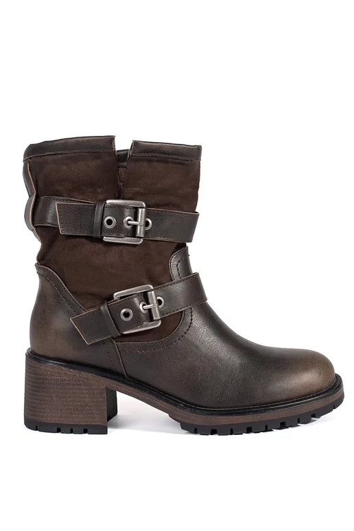 pruunid värvi naiste saapad kõrgetel...