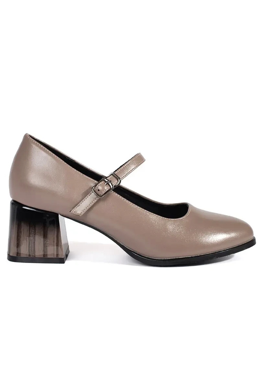 Kõrge kontsaga kingad kõrge kontsaga...