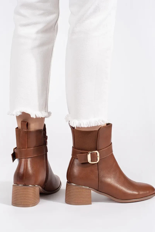 pruunid värvi naiste saapad kõrge...