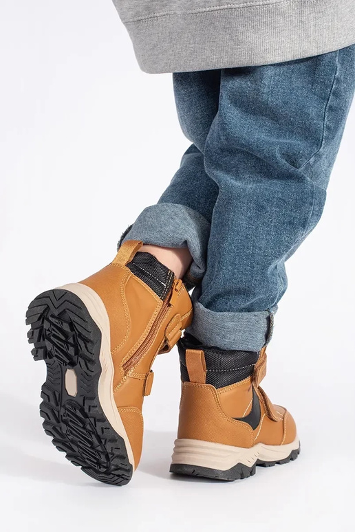 voodriga poisilik trzesisseiki Velcroy