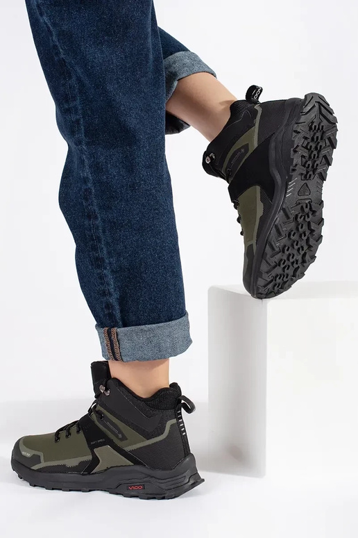 khakivärvi Sellel ontkajalatsid... khakivärvi Sellel ontkajalatsid...