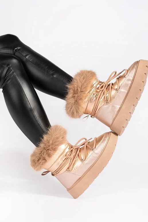 Kuldset värvi Pealiste lumesaapad...