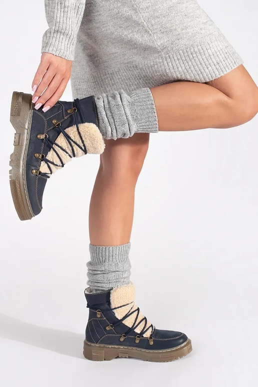 Tumesinine isoleeritud nahkpüksid... Tumesinine isoleeritud nahkpüksid...