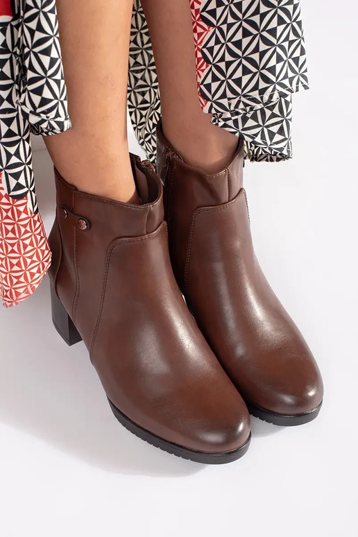 Pruunid kingad kõrge kontsaga, Sergio...