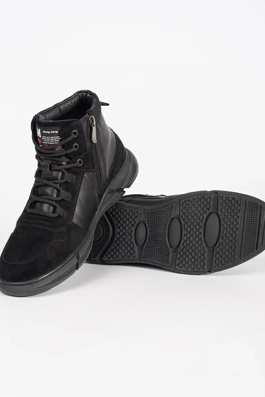 Kõrged meeste soojad seemisnahast saapad Kõrged meeste soojad seemisnahast saapad