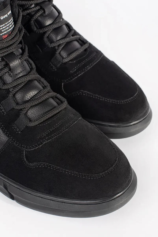 Kõrged meeste soojad seemisnahast saapad Kõrged meeste soojad seemisnahast saapad