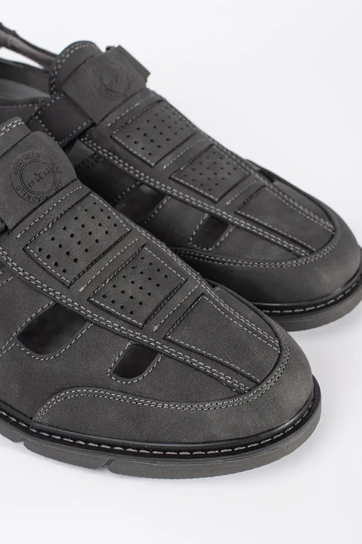 Hallid meeste auku mokasiinid