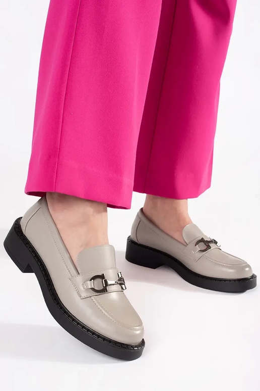 Naiste mokasiinid paksul tallal...