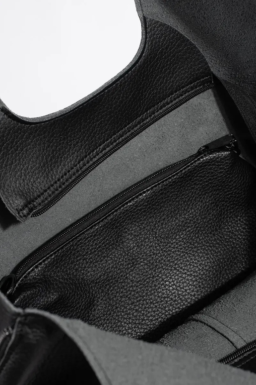 Must suur kunstnahast kott Must suur kunstnahast kott