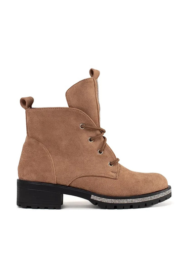 Liivakarva nööritavad kingad