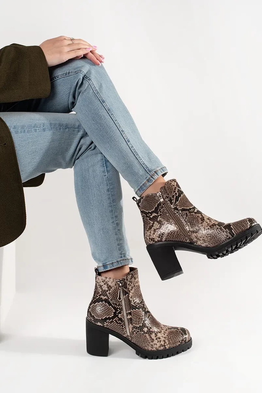 Kontsaga kingad leopardimustriga