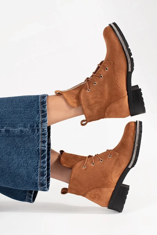 Prunid kingad, seotud