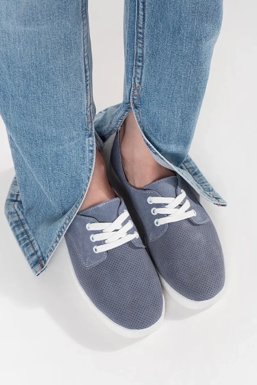 Sinised õhulised kingad naturaalnahast Sinised õhulised kingad naturaalnahast