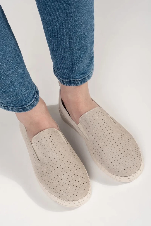 Beežid nahast mokasiinid kerge Beežid nahast mokasiinid kerge