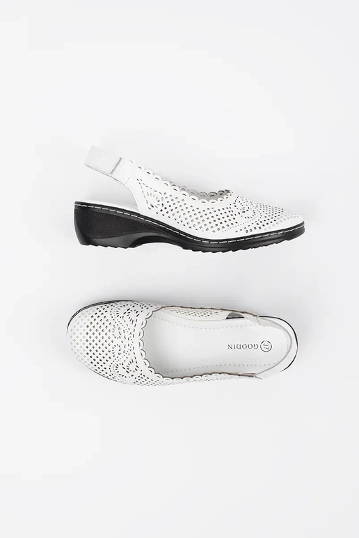 Naiste kõrge kontsaga liivakarva... Naiste kõrge kontsaga liivakarva...