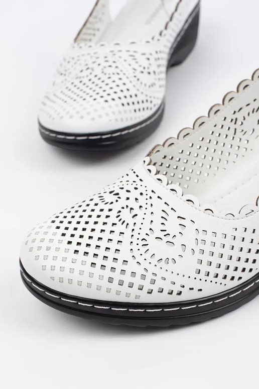 Naiste kõrge kontsaga liivakarva... Naiste kõrge kontsaga liivakarva...