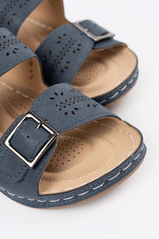 Sandaalid madalal platvormil...