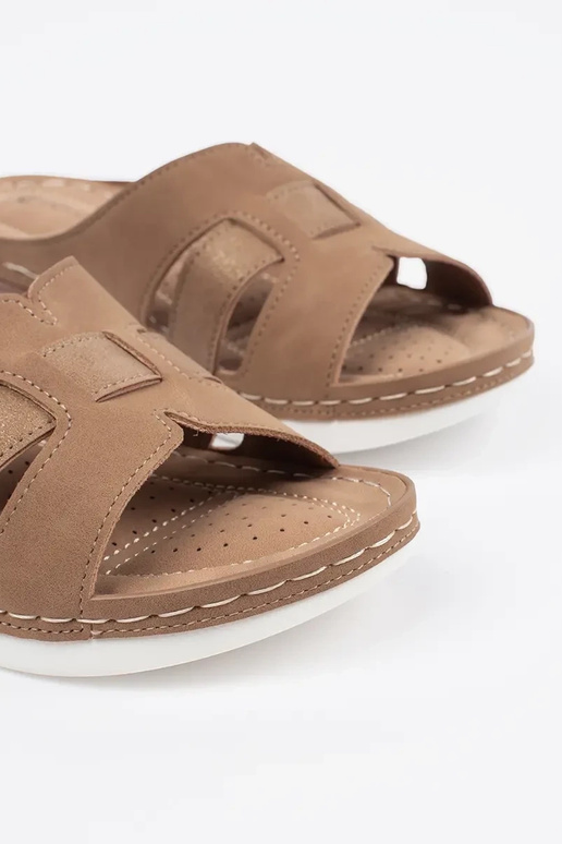 Mugavad sussid madalal platvormil... Mugavad sussid madalal platvormil...