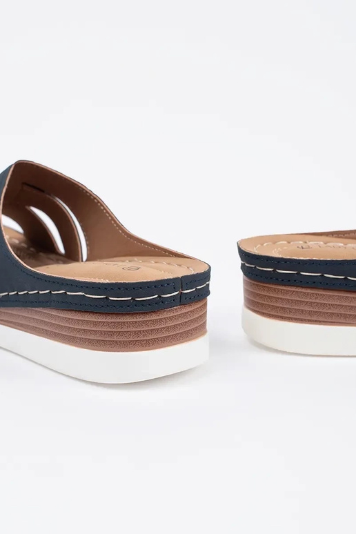 Mugavad sussid madalal platvormil... Mugavad sussid madalal platvormil...