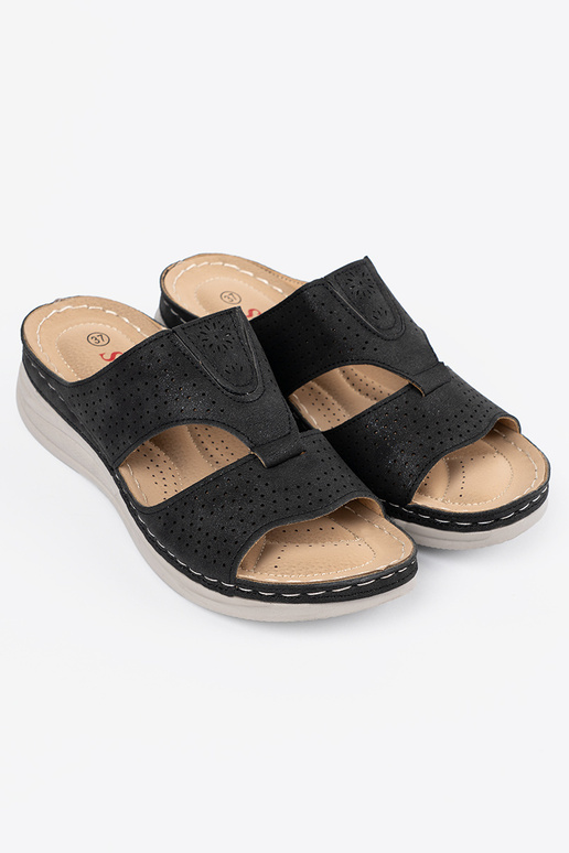 Mugavad sussid varustusega musta värv