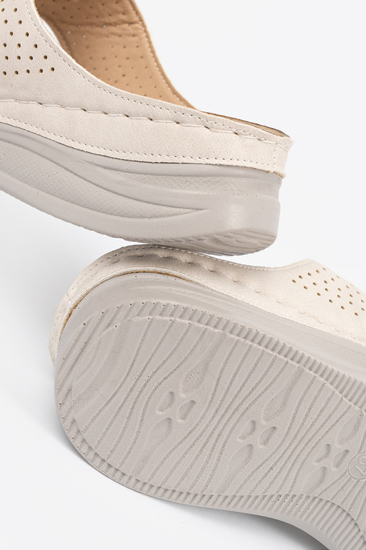 Mugavad sussid varustusega...