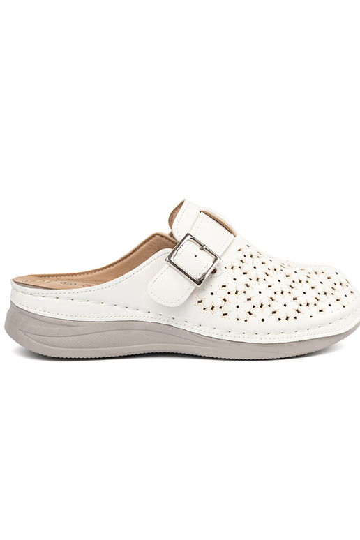 Sussid kinniste varvastega ja...