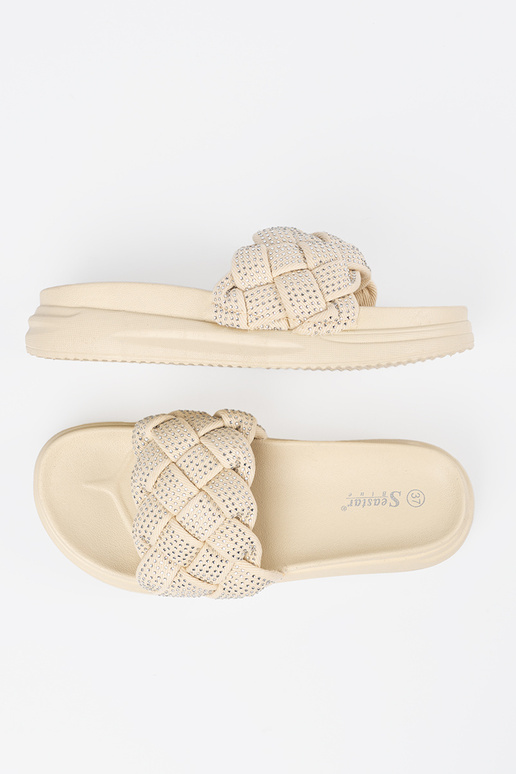 Kristallidega sandaalid erksandri värvi