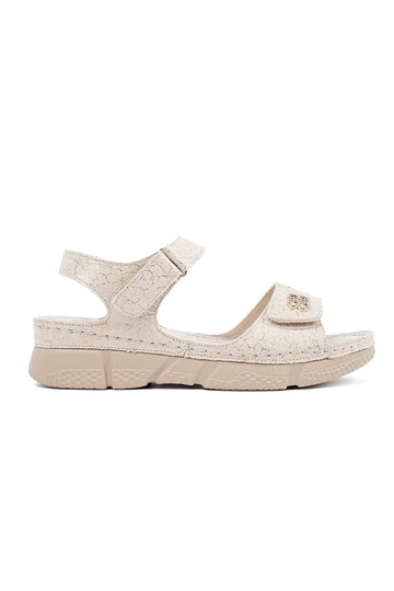 ehe kaelus sandaalid naistele