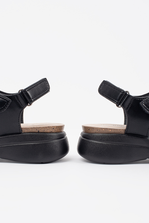 Mugavad sandaalid naistele musta värvi Mugavad sandaalid naistele musta värvi