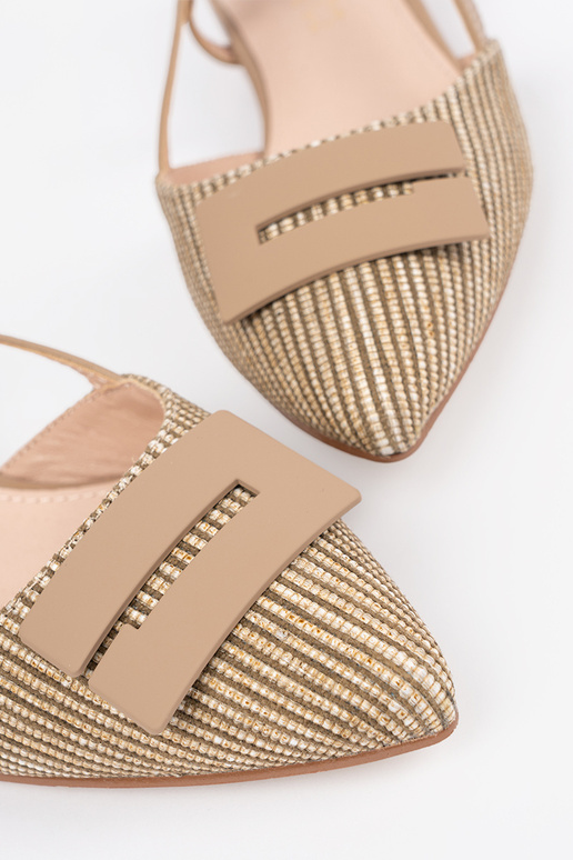 Tumedat hallikaspruuni sandaal