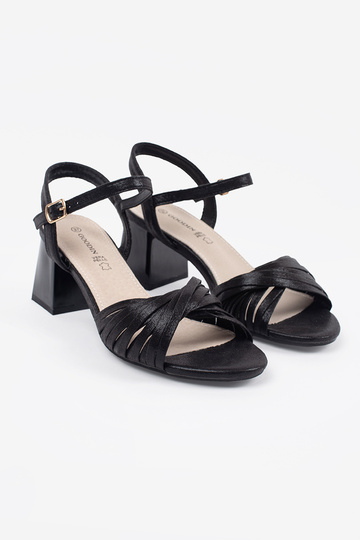 mustad elegantne sandaalid... 2