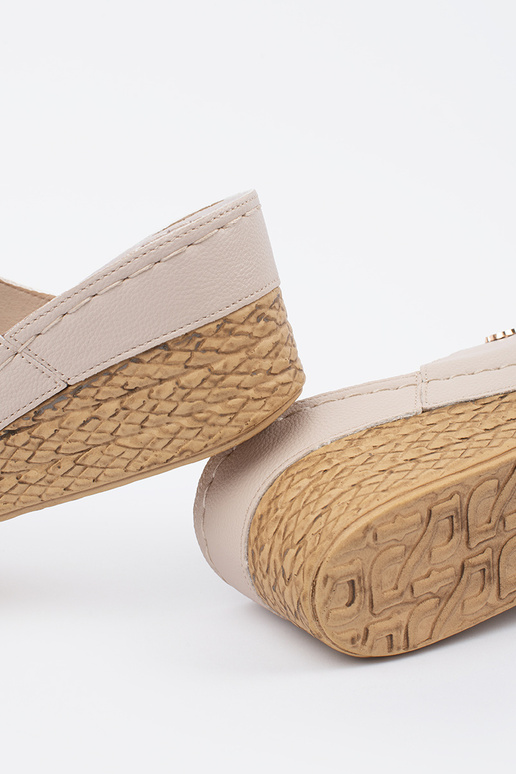 Kreemjas Pleiatsandal Naistele