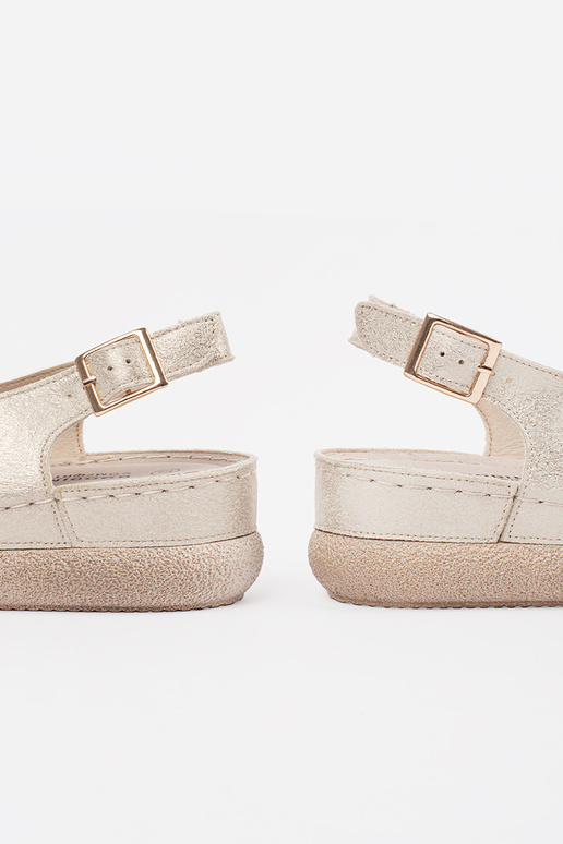 KULLA VÄRVI MADALAD KINGAD