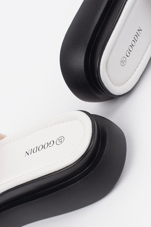 VALGE-MUSTAD KENAD KÜTKEKINDAD...