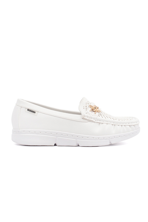 elevandiluust värvi aukudega mokasiinid