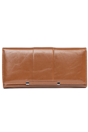 Elegantne pruun naiste...