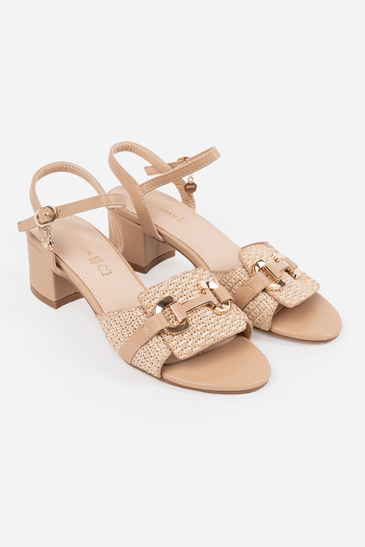 Naiste liivakarva sandaalid keskmise...