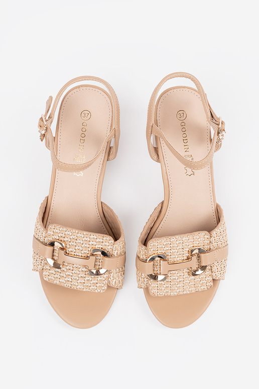 Naiste liivakarva sandaalid keskmise...