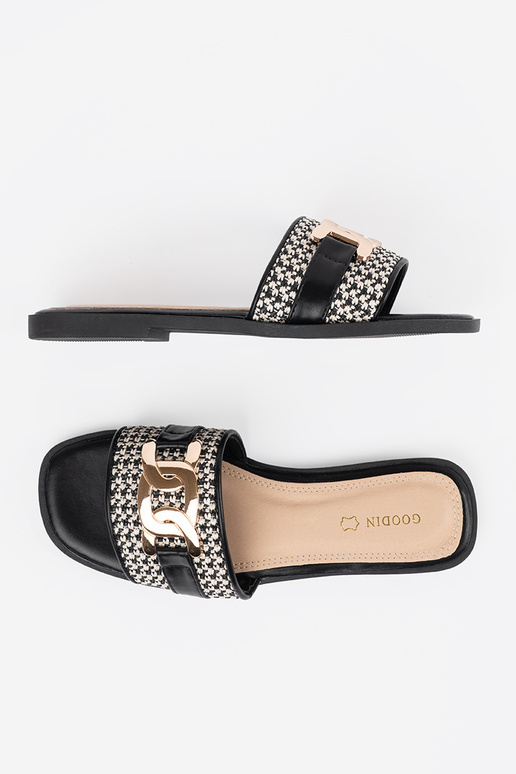 Naisterahvaste mustad-valged sussid... Naisterahvaste mustad-valged sussid...