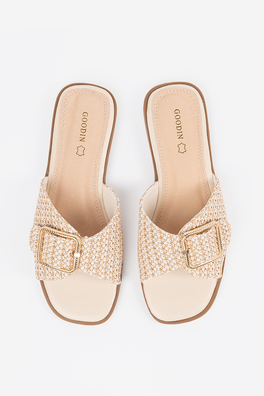 Liivakarva sussid klambritega Liivakarva sussid klambritega