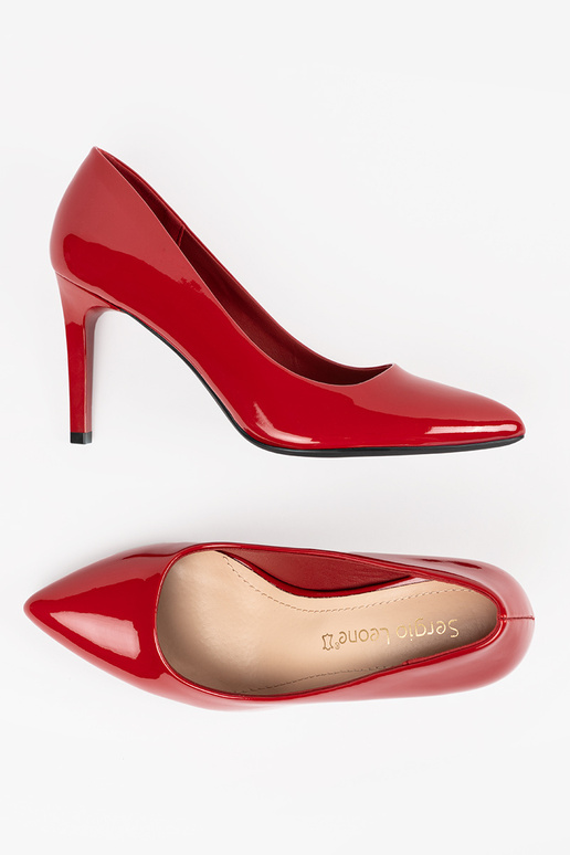 Punased nahksed naiste kõrged kingad...