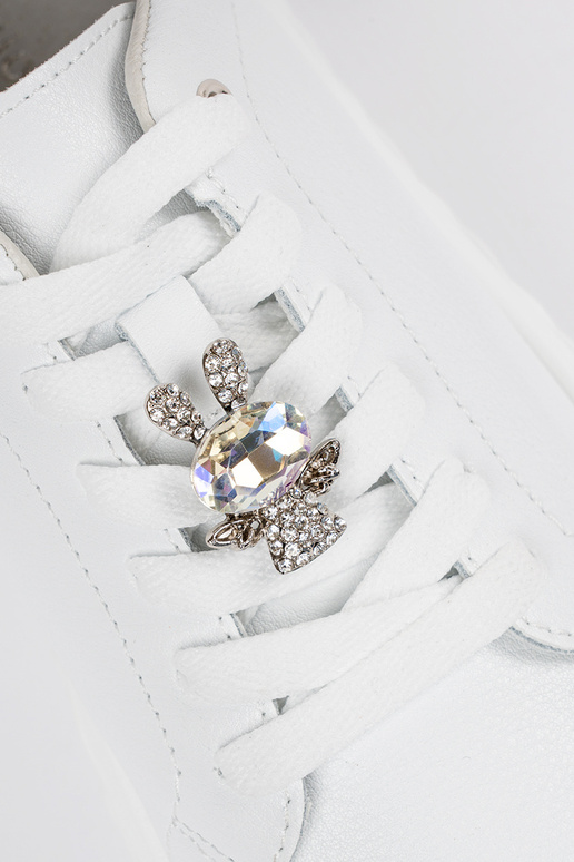 Valged nahksed naiste spordijalatsid... Valged nahksed naiste spordijalatsid...