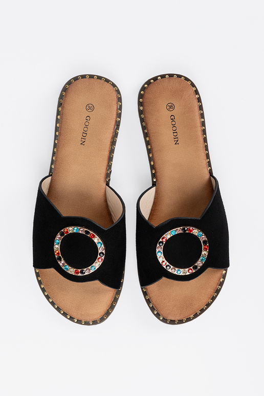 Naiste mustad sussid klambrite ja...