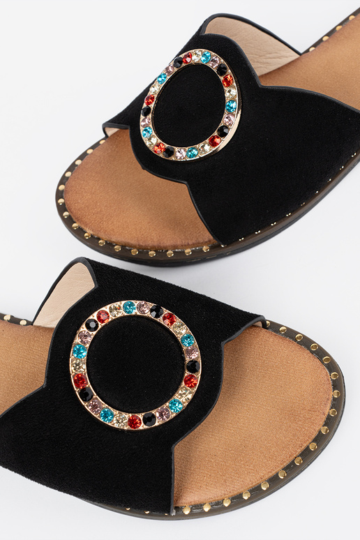 Naiste mustad sussid klambrite ja...