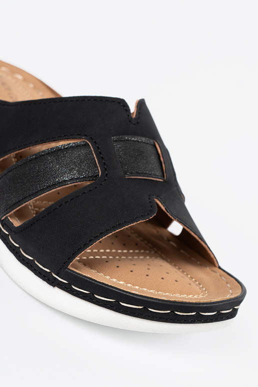 Naiste mustad sussid Naiste mustad sussid