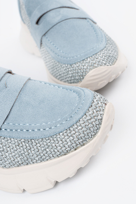 Sinist värvi kingad paksul tallal